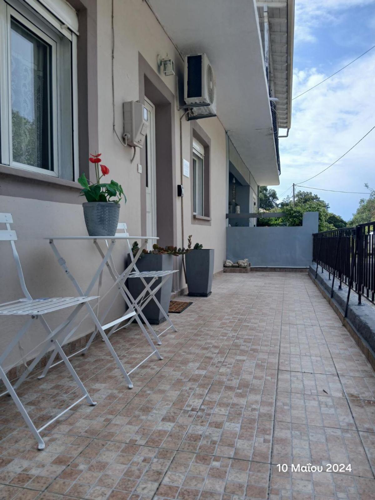 Guest House Christos Sgourades Экстерьер фото